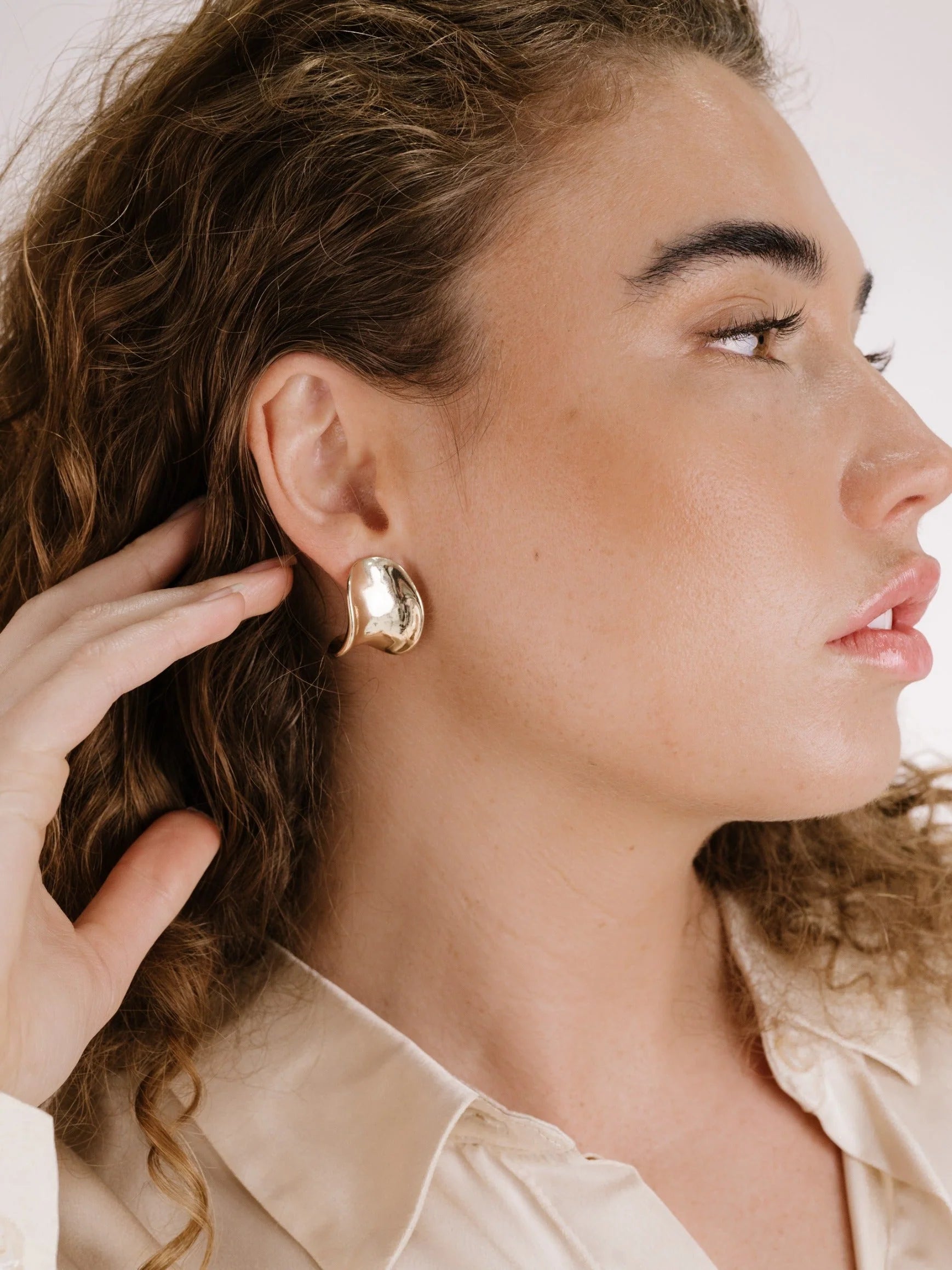 Curved Stud Earrings