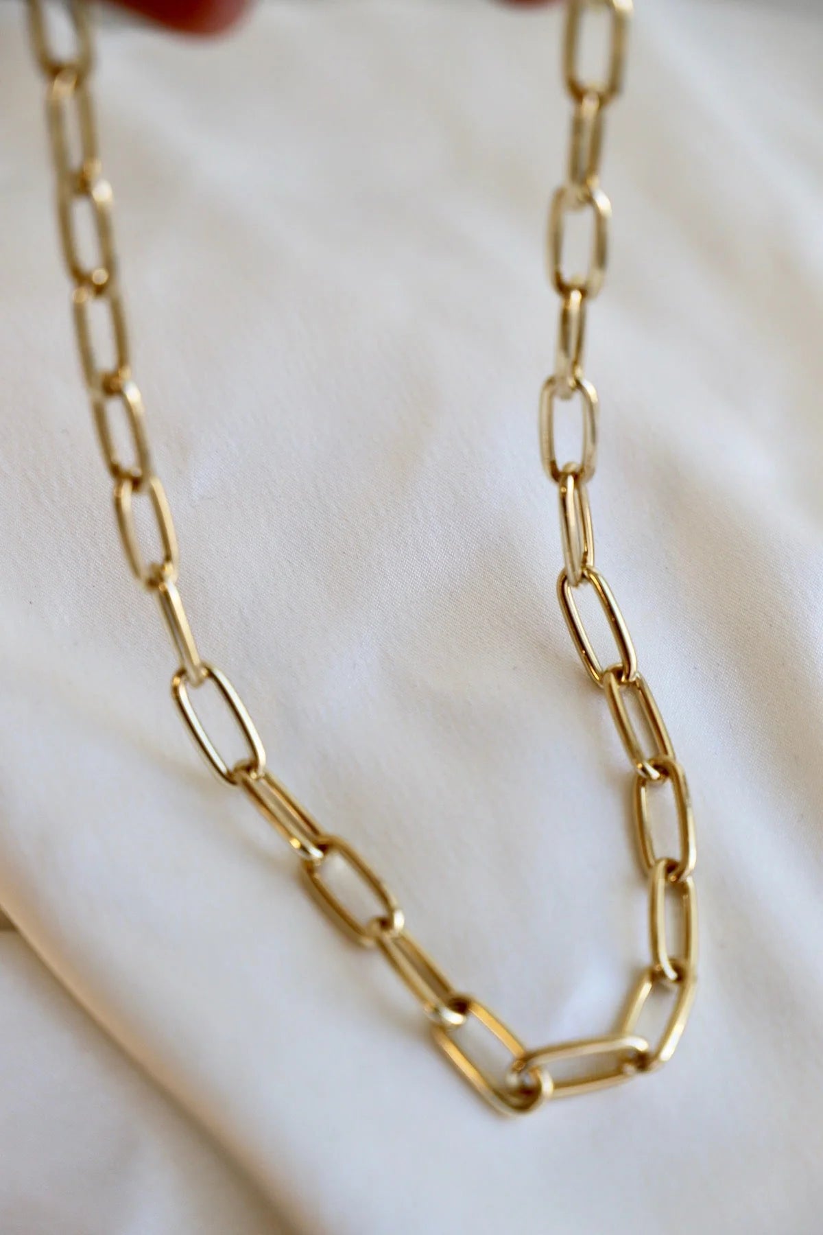 DAVID OVAL CHAIN NECKLACE