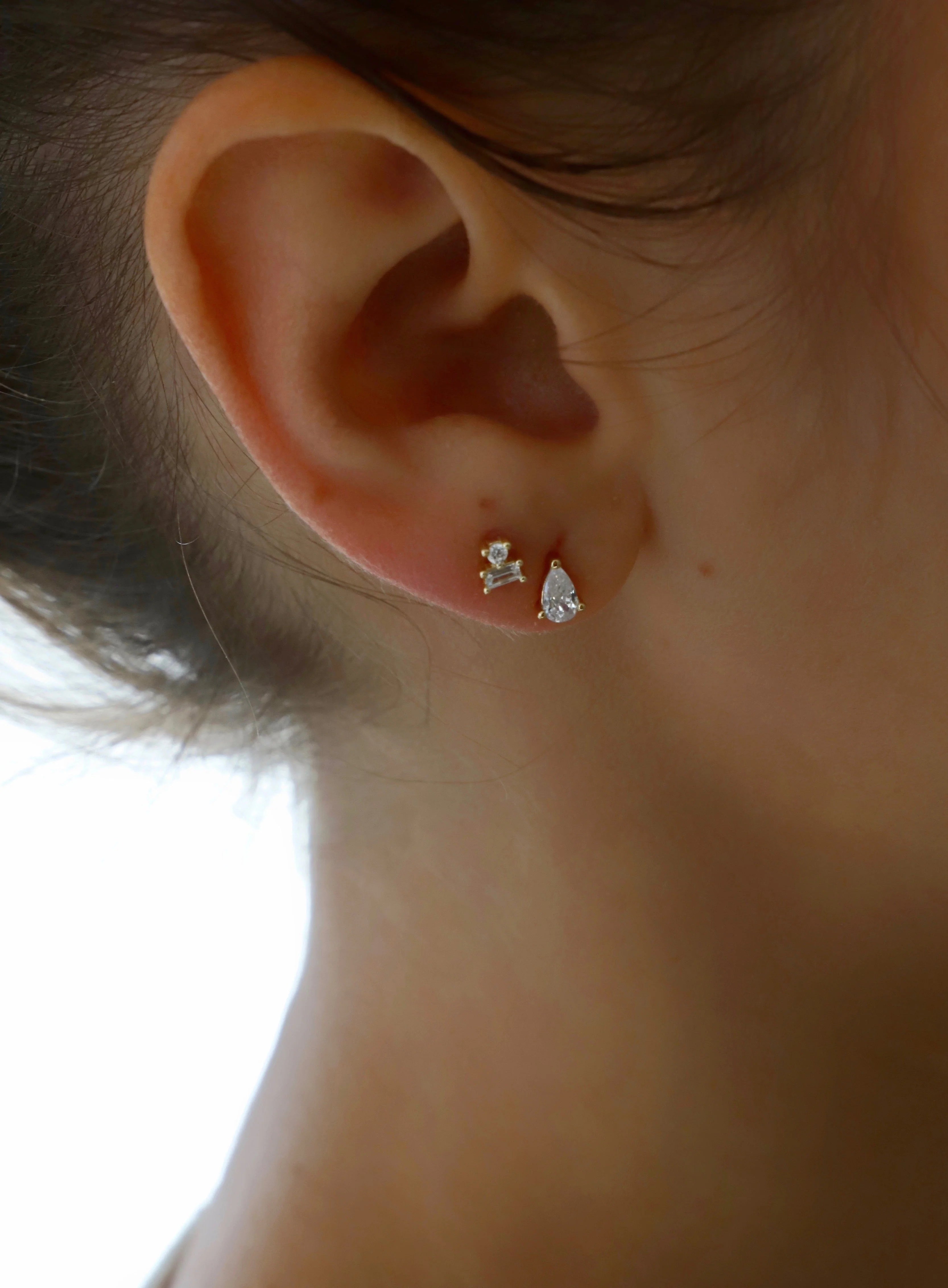 MINI TEARDROP CZ STUDS