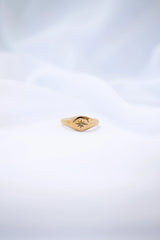 Estelle Ring in Gold