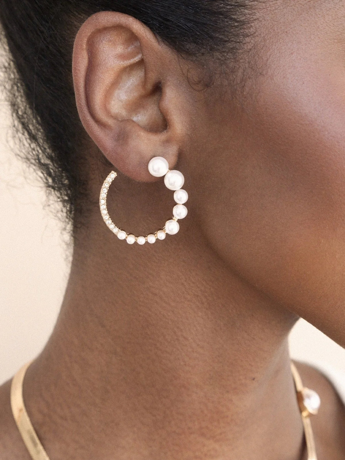 Chic Pearl And Crystal Open Circle Earrings