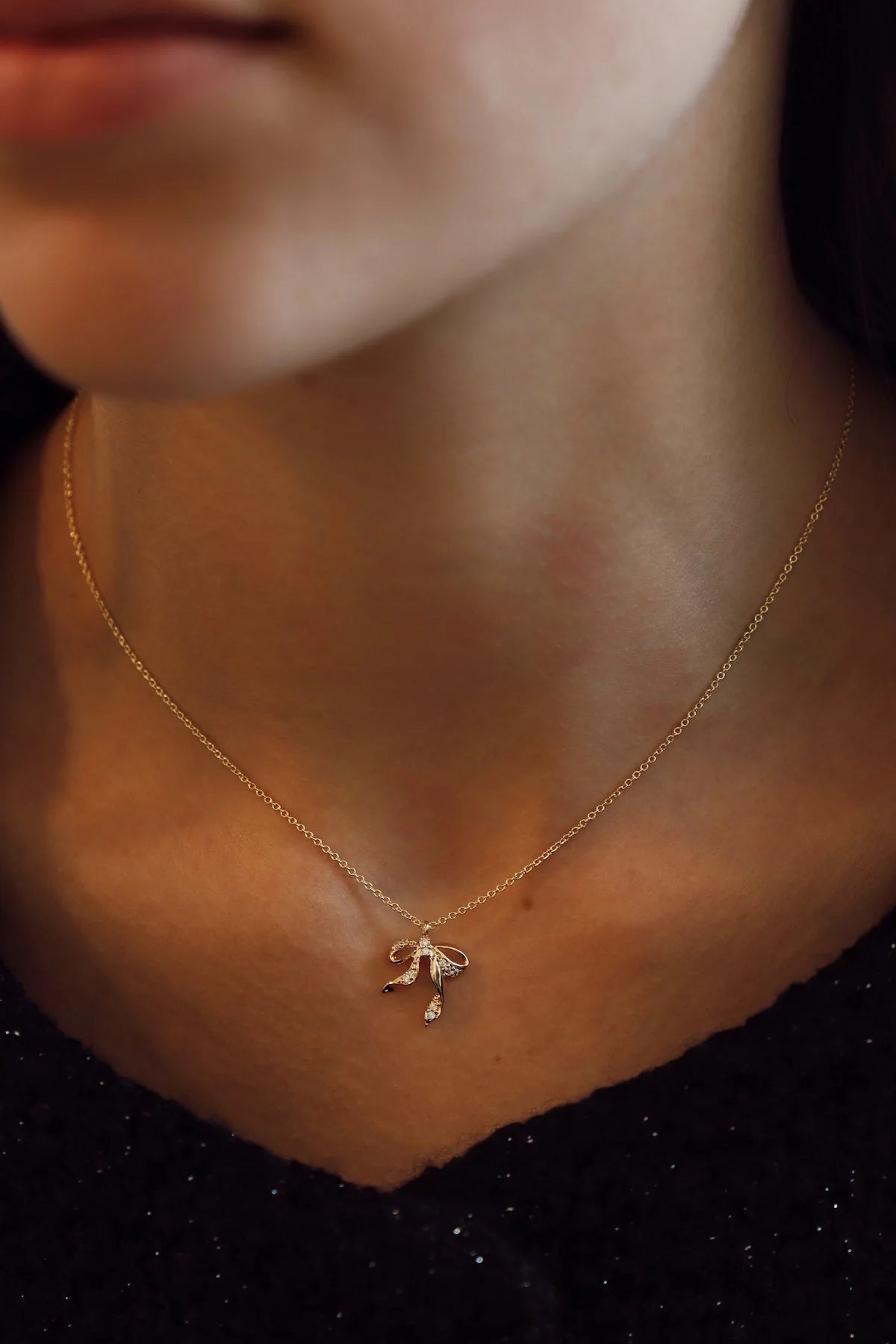 SILVER CZ BOW NECKLACE