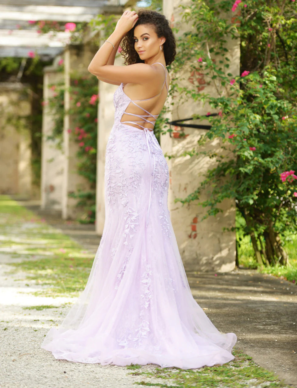 The Dutchess Gown - Lilac