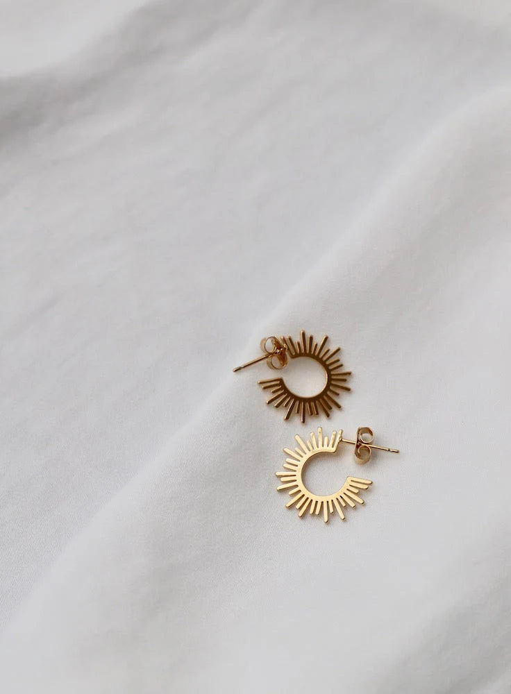 SUN SILHOUETTE HOOPS