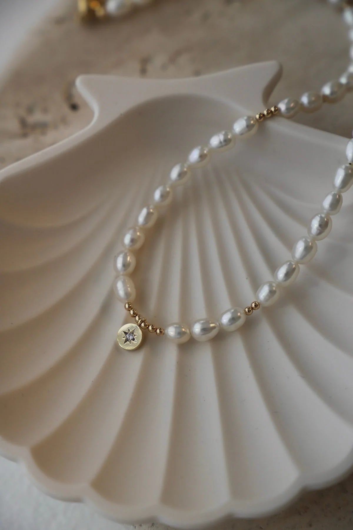 PEARL BEADED STAR MEDALLION NECKLACE