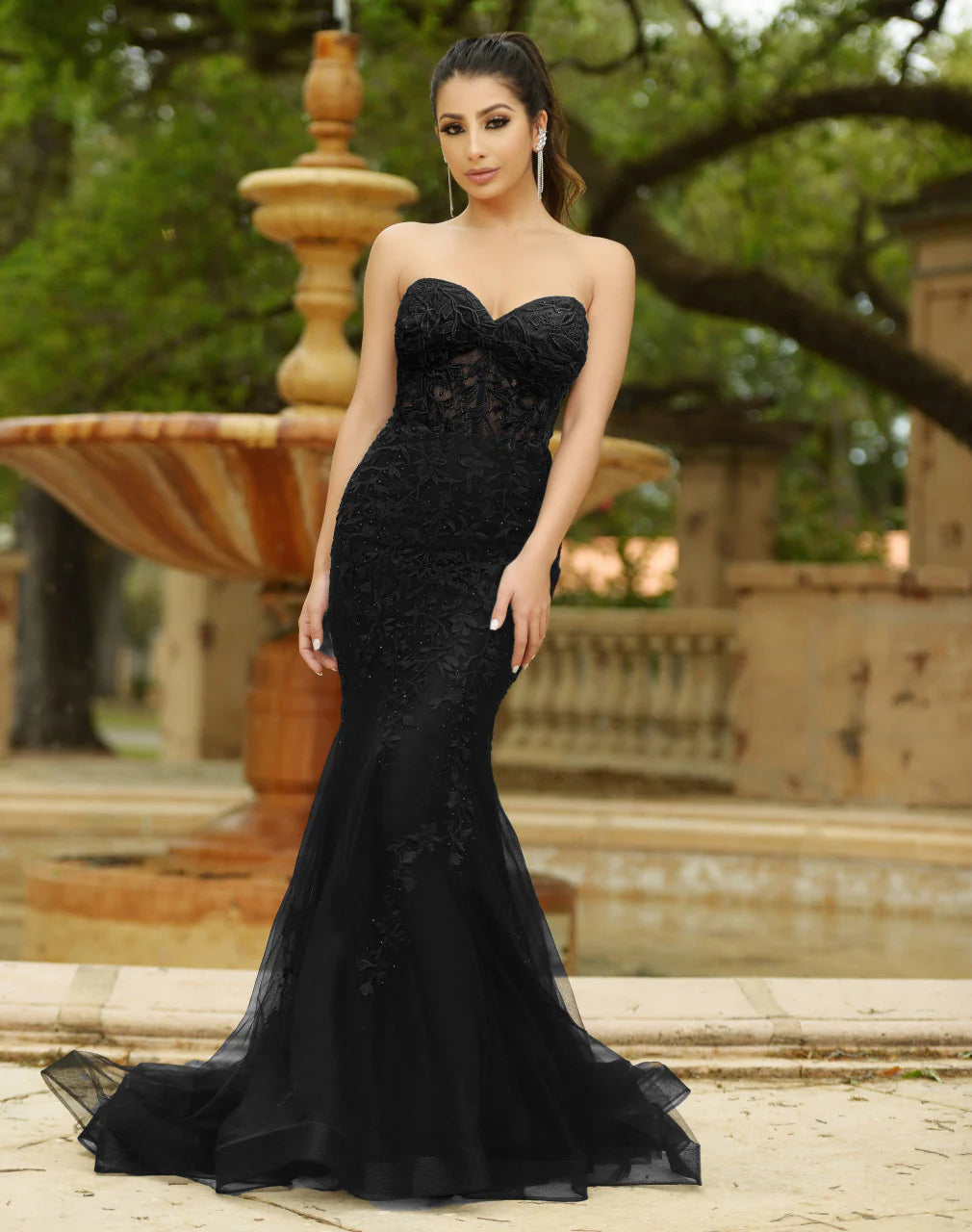 Reva Gown- Black