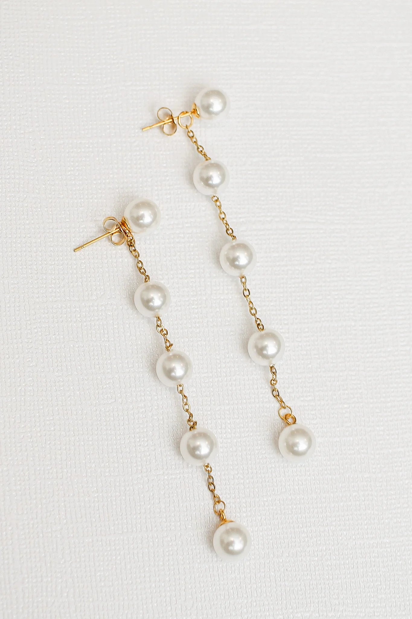 Emory Pearl Dangle in Gold